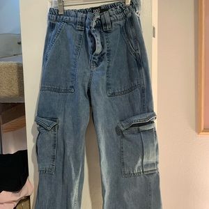 Urban Outfitters denim skate jeans. Feel free to ask questions!😉🖖